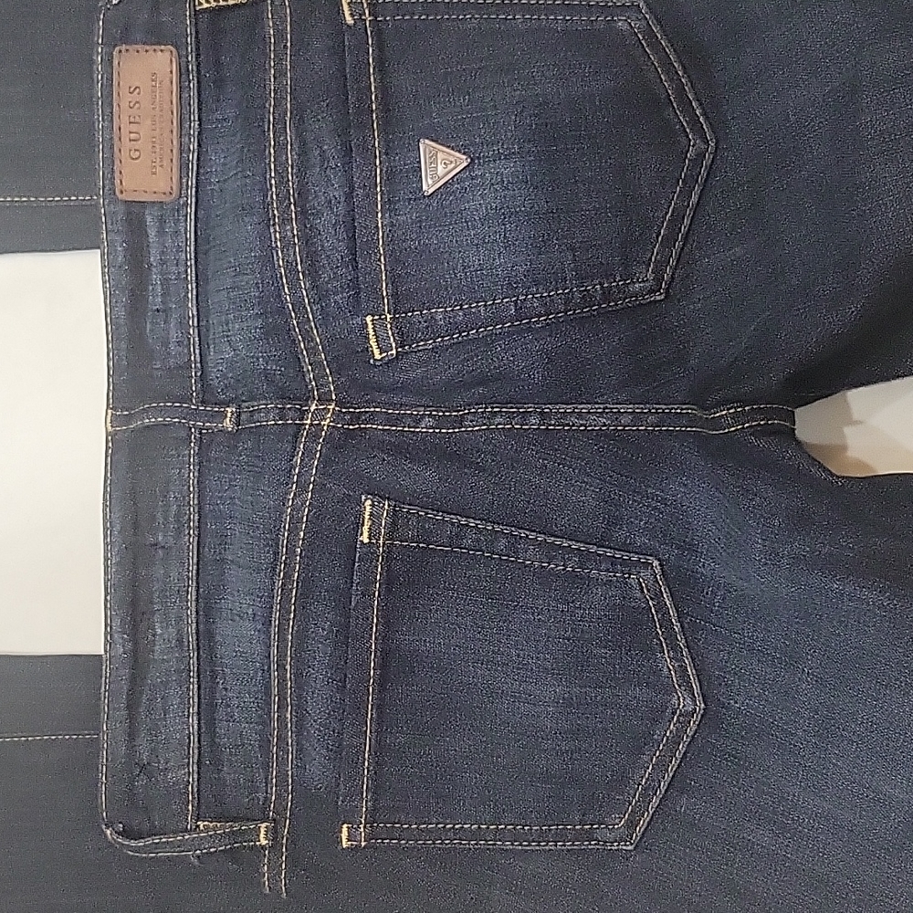 Guess Mid Rise Boot Jeans - Picture 6 of 6